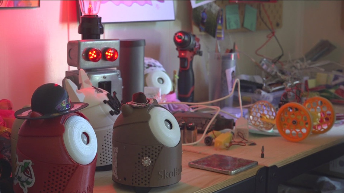 San Diego robot inventor preserves indigenous languages while inspiring next generation [Video]