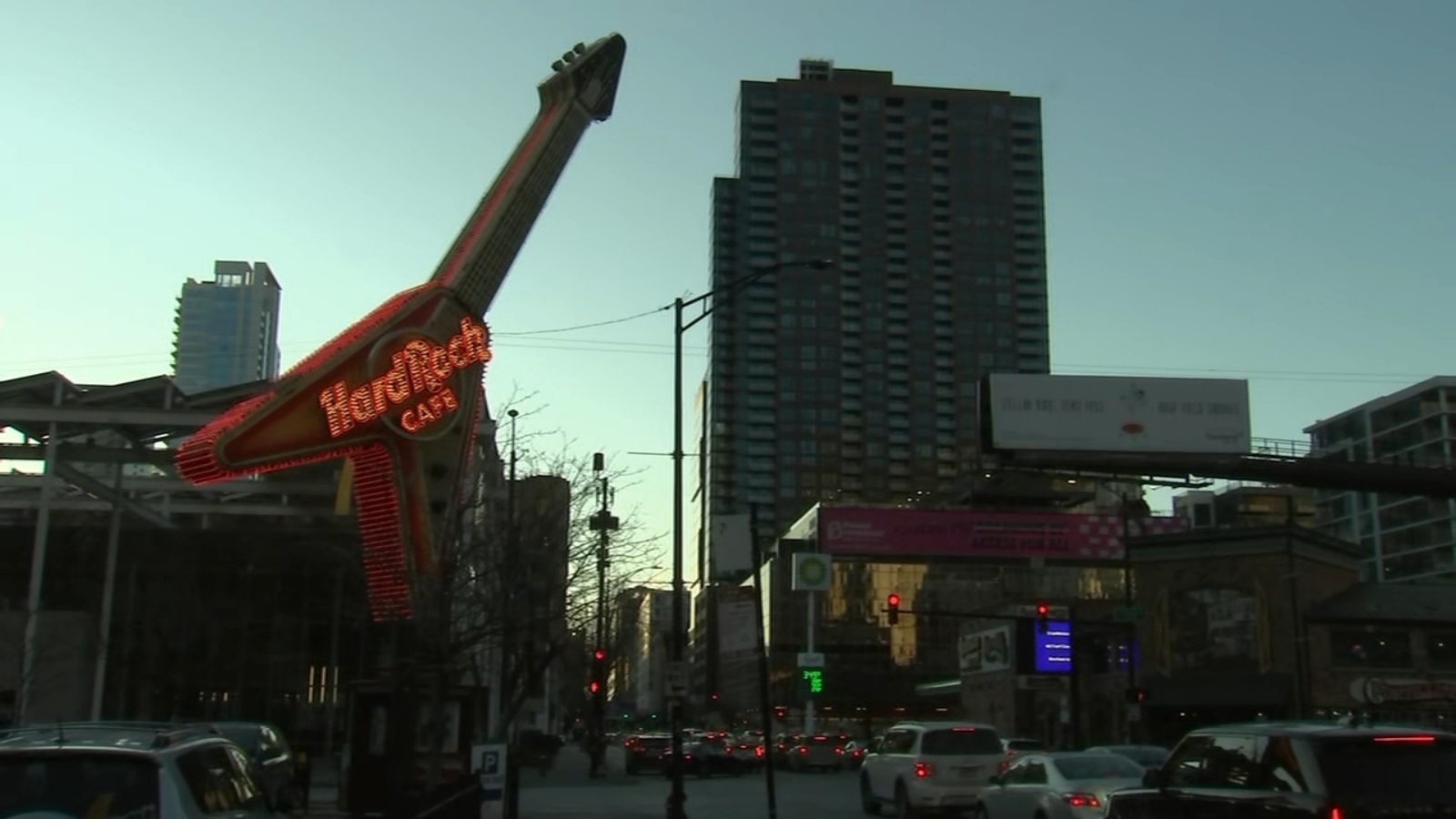 Hard Rock Cafe Chicago location on Ontario in River North to close after nearly 40 years [Video]