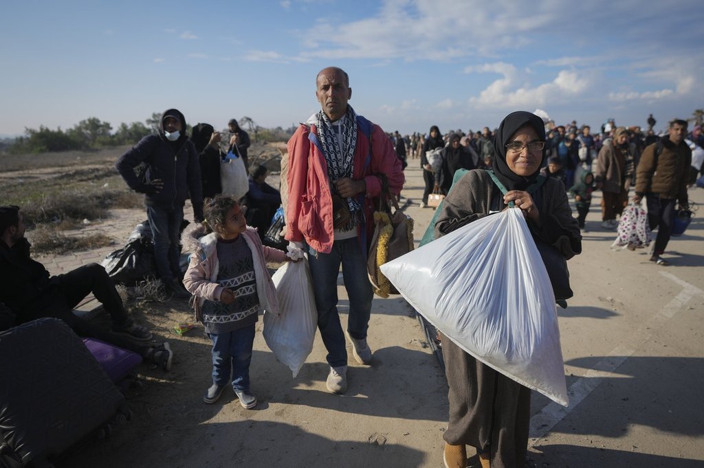 This is what one family in Gaza returned home to after 15 months of war  Winnipeg Free Press [Video]