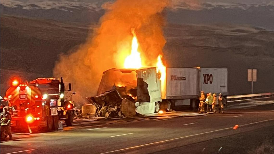 I-84 closed from Baker City to Ontario due to truck fire [Video]