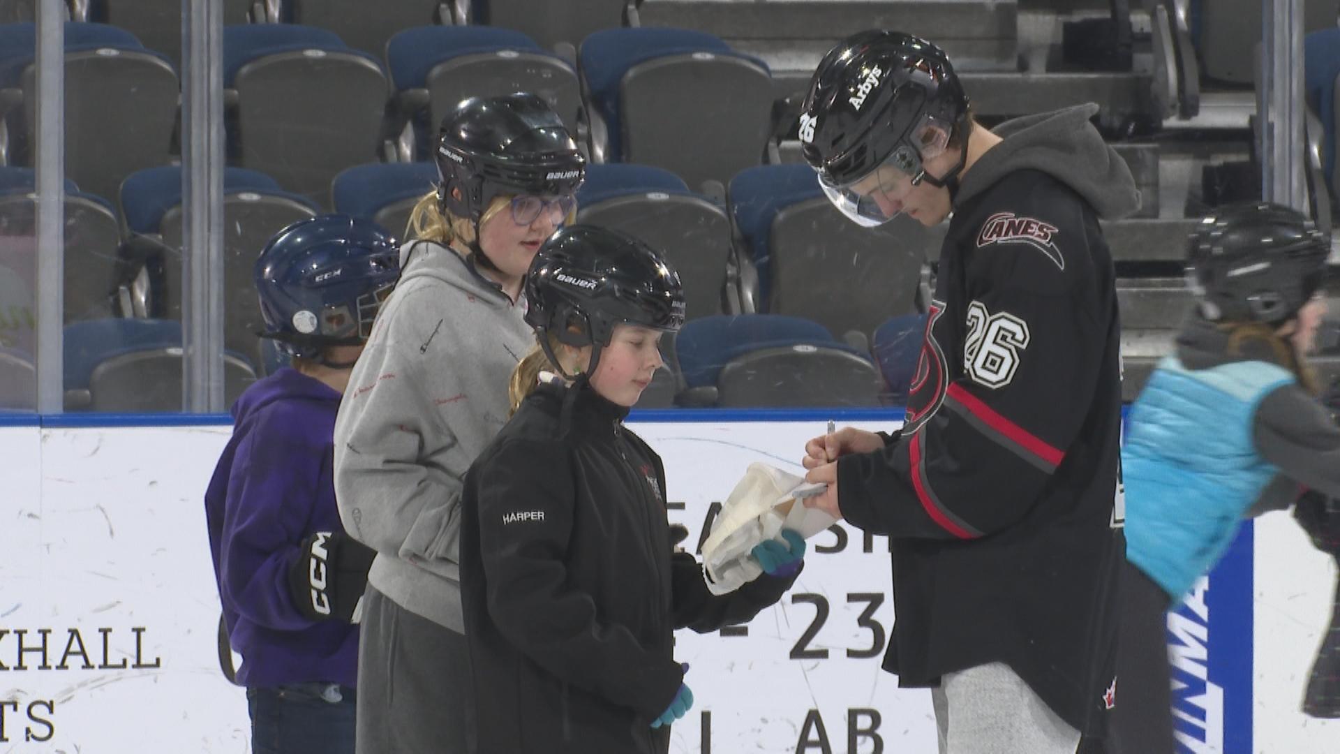 Alberta Motor Association safety patrollers skate with Lethbridge Hurricanes – Lethbridge [Video]