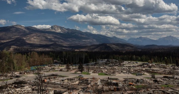 Jasper impasse: Residents fed up as federal, provincial governments bicker over rebuild [Video]