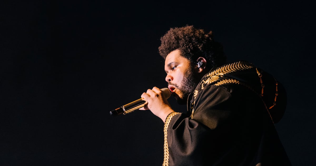 The Weeknd announces 2025 North America stadium tour including stop at Gillette Stadium  Boston 25 News [Video]