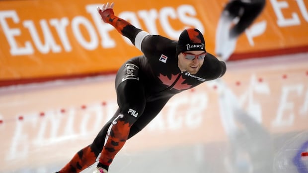 Canadian speed skater Dubreuil collects 2nd bronze at Milwaukee World Cup [Video]