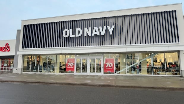 When is a deal really a deal? We tracked prices at Old Navy and Canadian Tire to find out [Video]