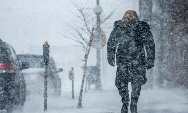 WEATHER WARNING: 80 km/h winds and 25 cm of snow in some parts of southern Ontario [Video]