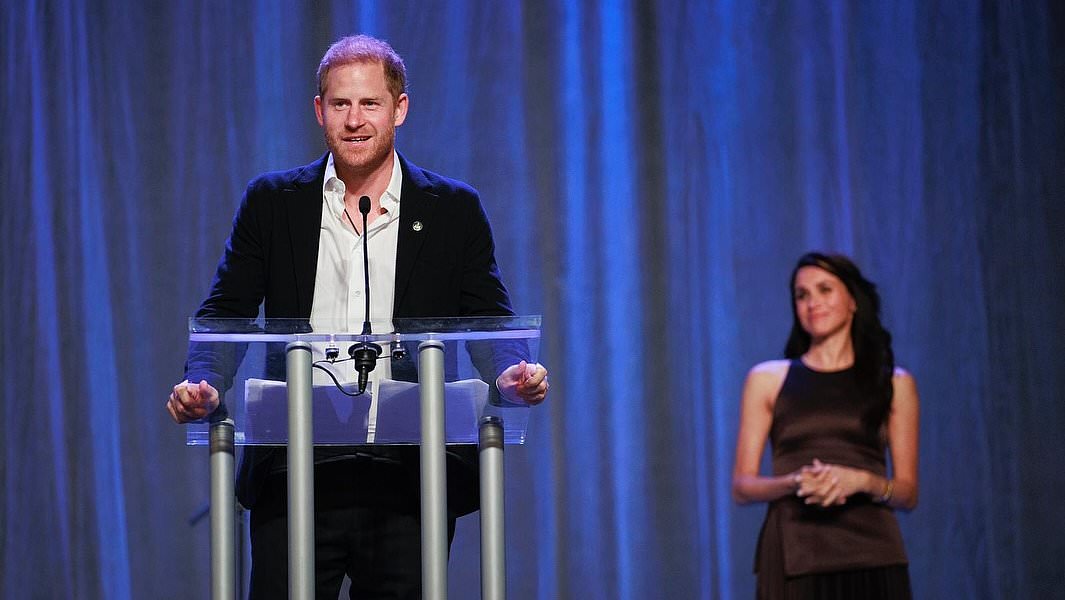 Meghan looks on lovingly as Prince Harry opens Invictus Games in front of whooping Vancouver crowd as he beams: ‘What a beautiful sight!’ [Video]