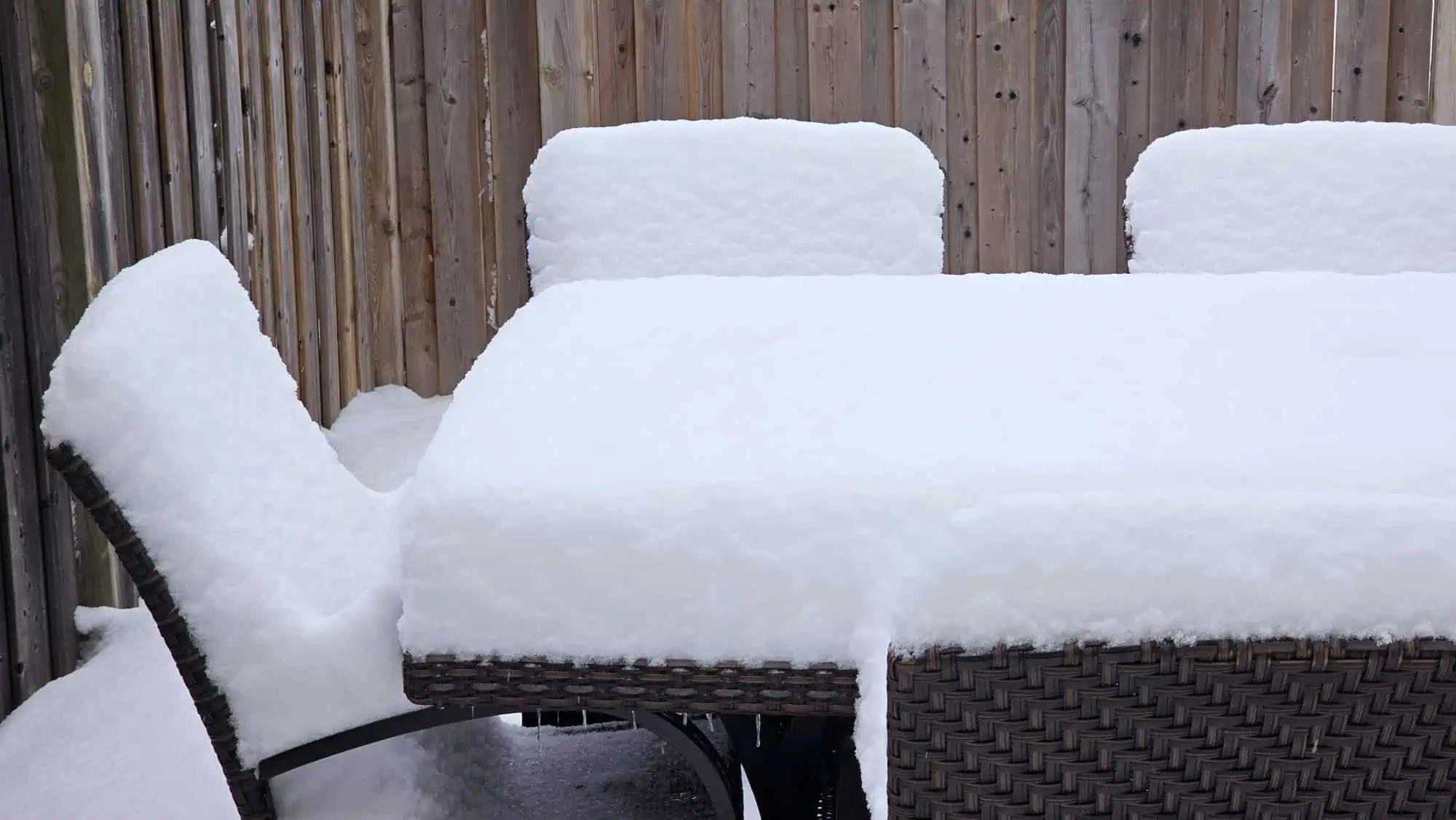 Snowfall warning still in effect in the GTA and southern Ontario [Video]