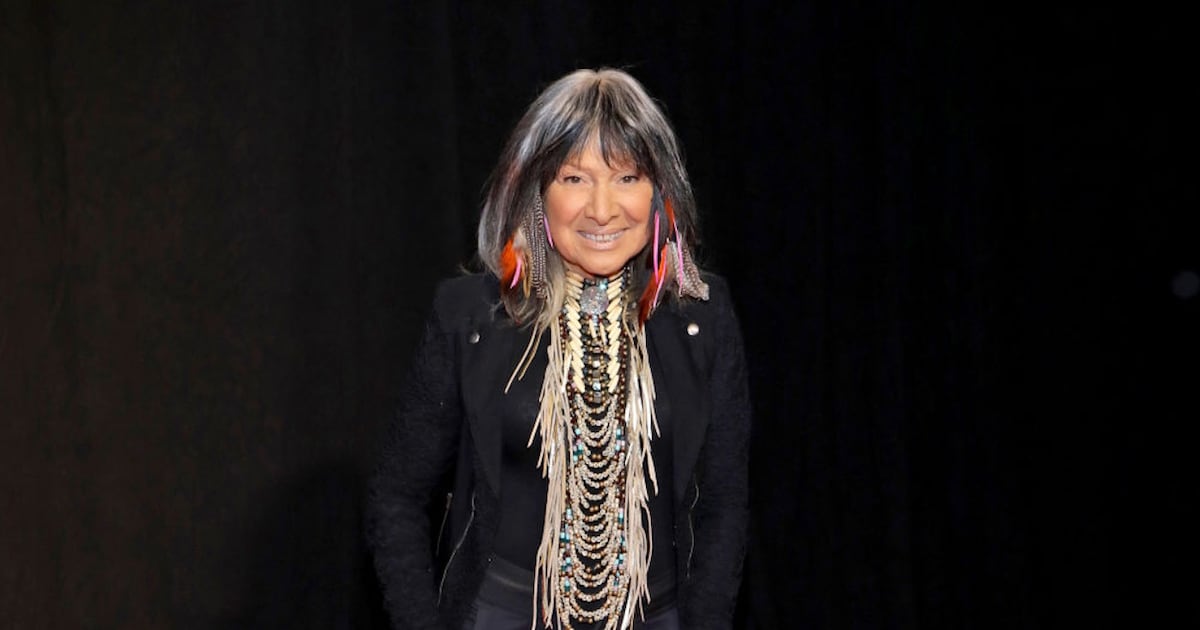 Singer-songwriter Buffy Sainte-Marie stripped of Order of Canada appointment  Boston 25 News [Video]