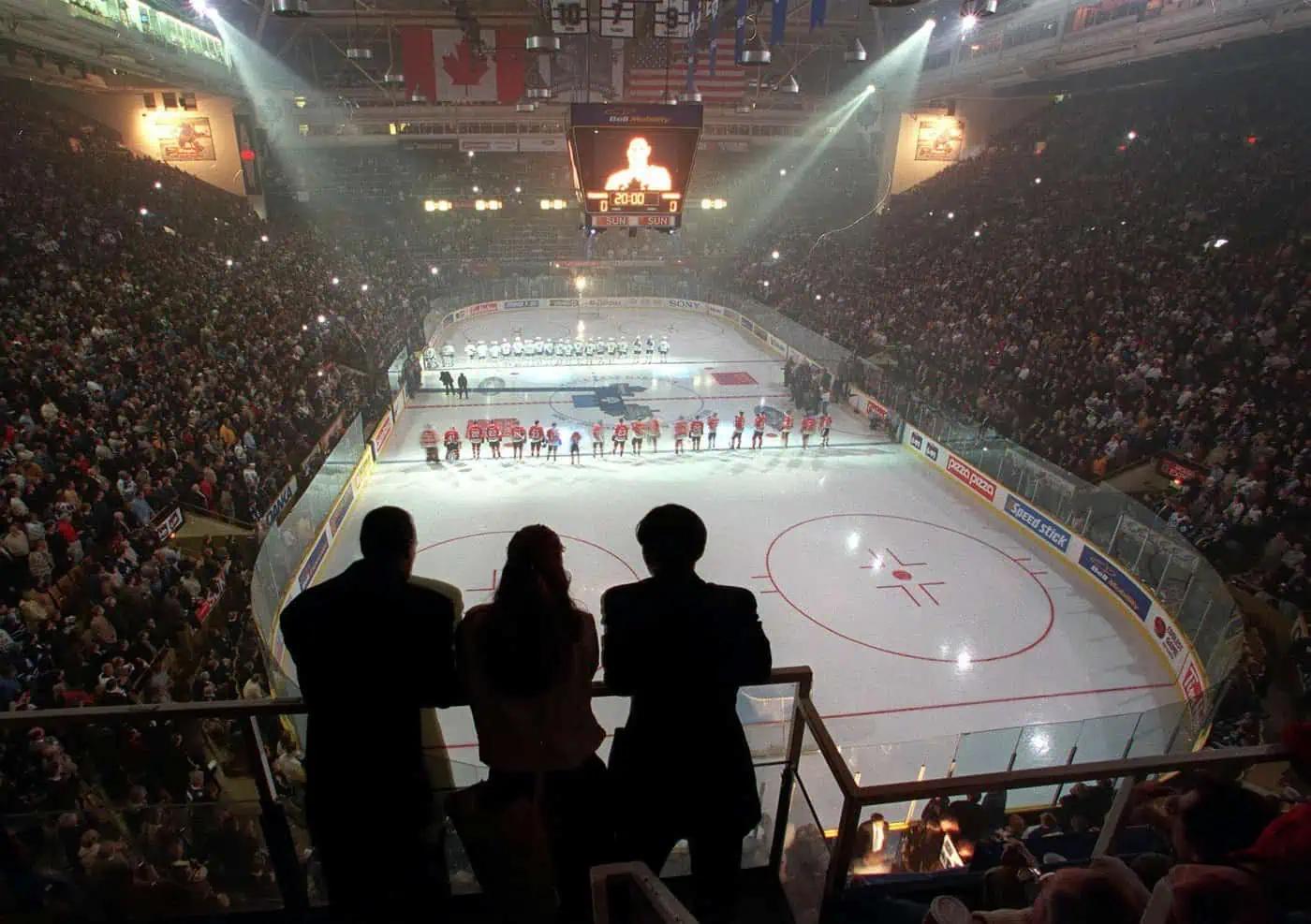 Toronto Maple Leafs PA announcer for 38 years, has died in Ontario [Video]