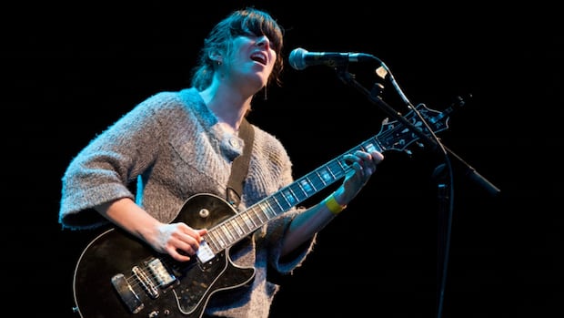 In 1996 Julie Doiron released a breakup song. Decades later, it’s gone viral [Video]