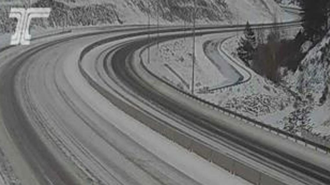 I-84 reopens in eastern Oregon after severe weather closures [Video]