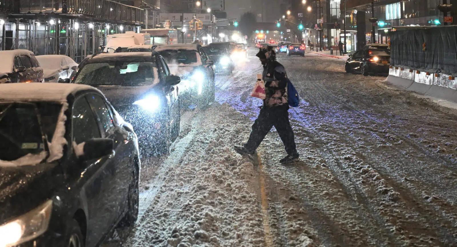 SNOW STORM WARNING: 35cm expected across southern Ontario and the GTA [Video]