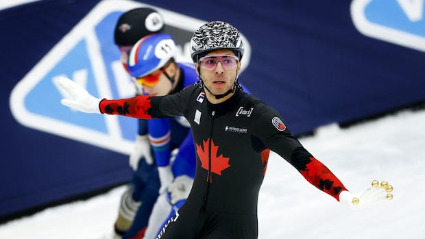 Canada’s William Dandjinou clinches 1st career Crystal Globe in short track [Video]