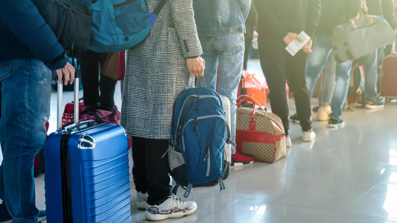 Massive flight cancellations and delays impact travellers at Toronto Pearson Airport in Mississauga [Video]