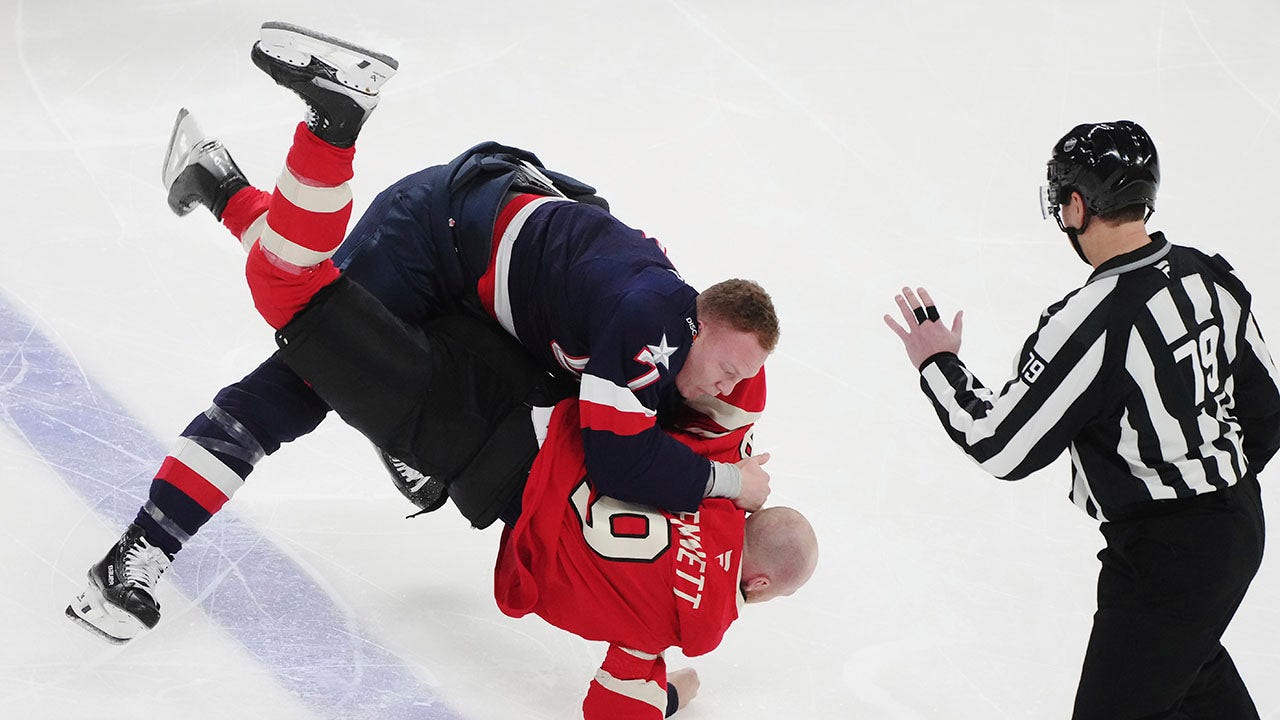 US, Canadian hockey stars get into numerous fights in opening seconds of 4 Nations rivalry after anthem boos [Video]