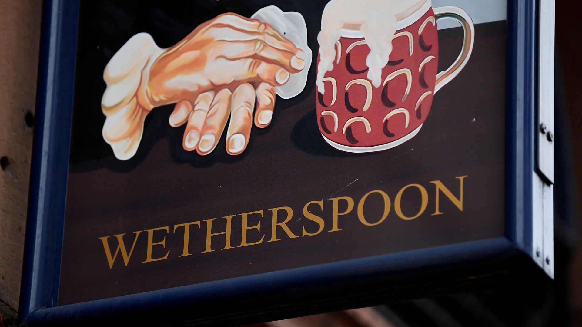 Wetherspoons is adding never seen before beers to menus in weeks in major shake up and prices start from 1.69 [Video]