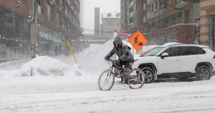 More snow on the way for Ontario as crews work to clear consecutive storms [Video]