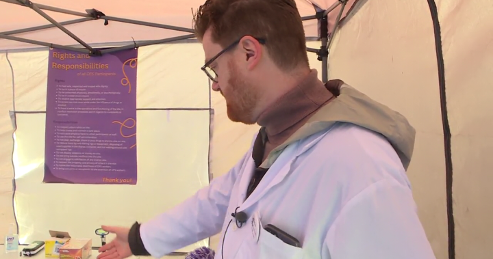 Doctors stage another overdose prevention site pop-up at Victoria hospital – BC [Video]