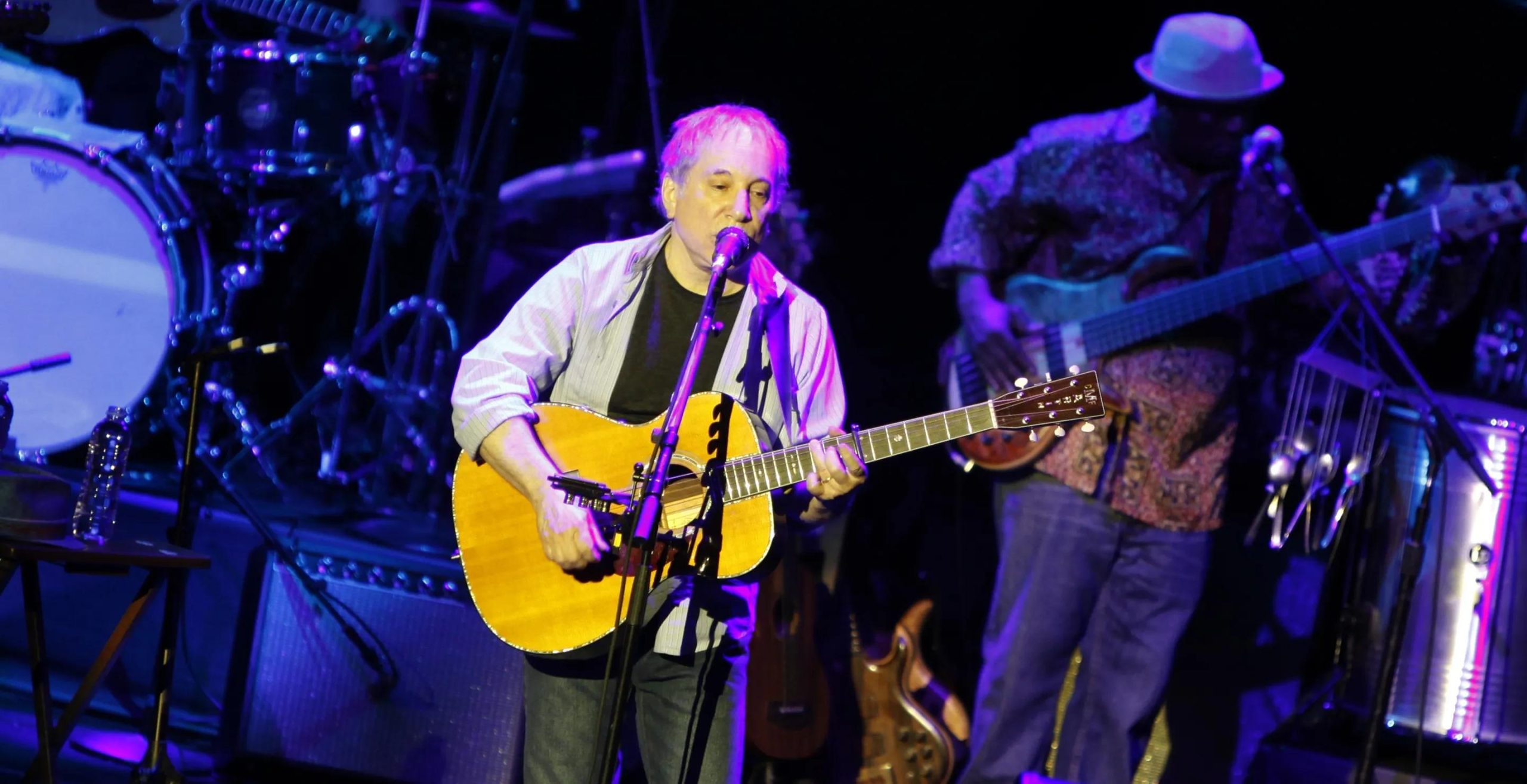 Paul Simon Announces Upcoming 2025 Concert Tour And Fans Are Thrilled [Video]