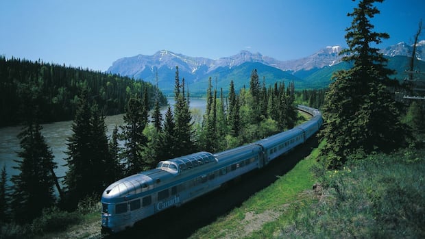 NDP warns privatizing high-speed rail from Toronto to Quebec could kill passenger trains in rest of Canada [Video]