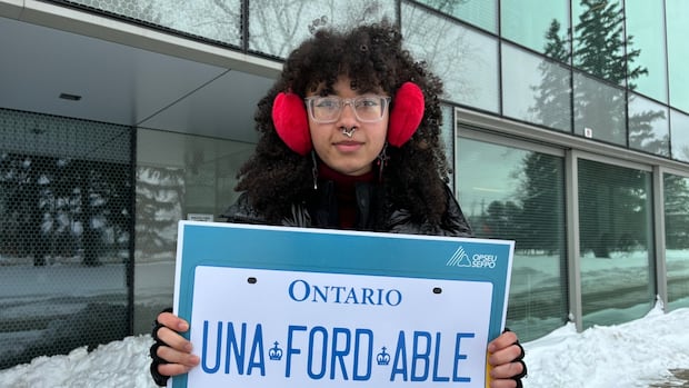 Ontario college students and workers call on provincial candidates to fund post-secondary education [Video]