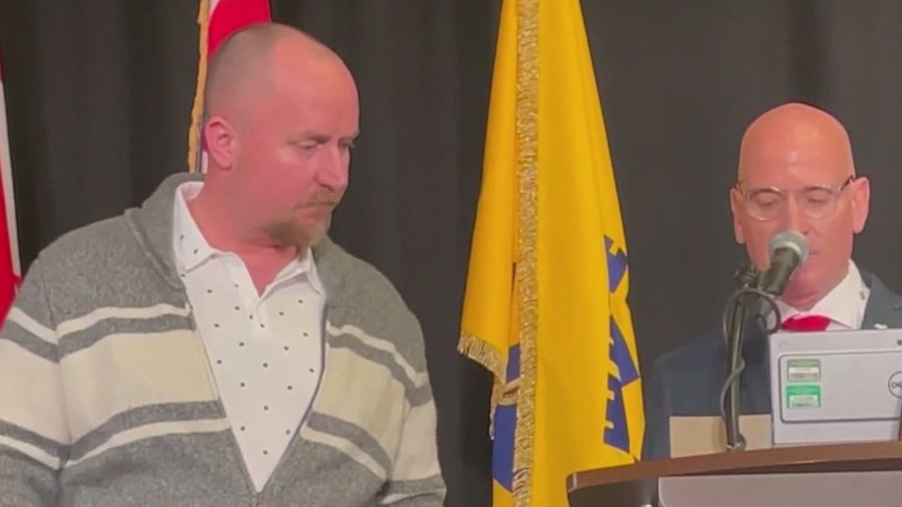 MN man aboard crashed plane in Toronto honored [Video]