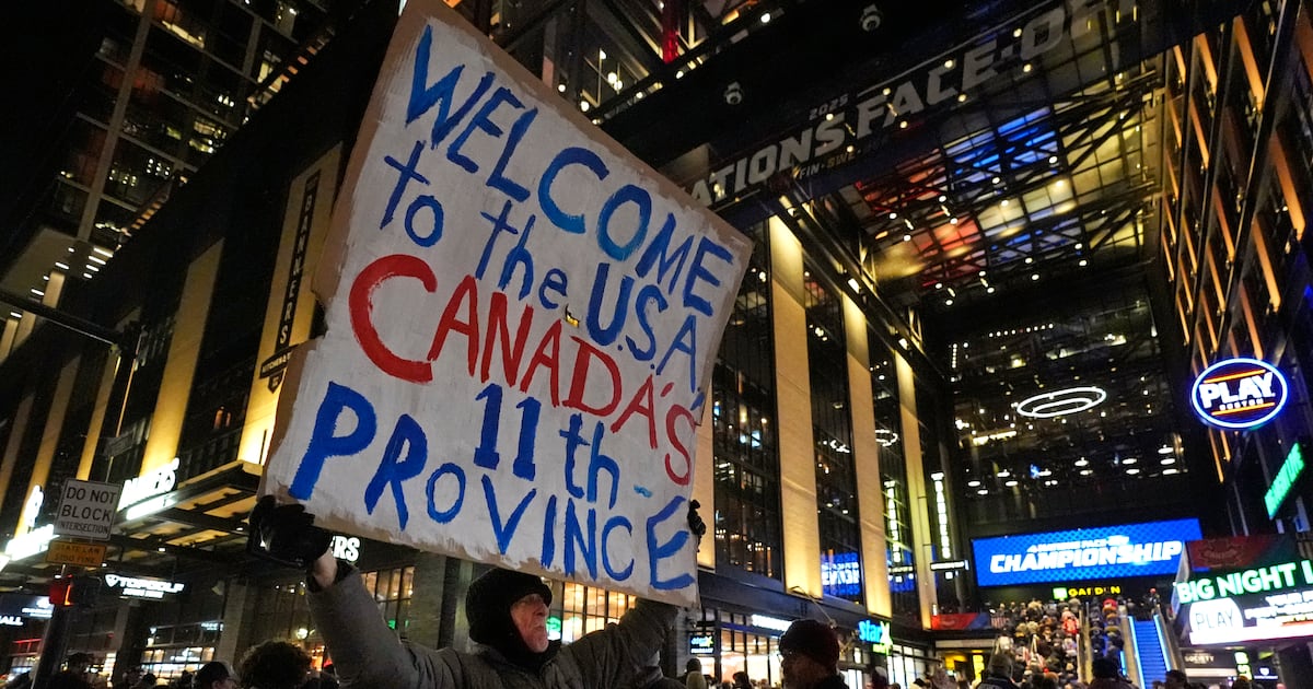 American fans lightly boo ‘O Canada’ before 4 Nations Face-Off title game  WSOC TV [Video]