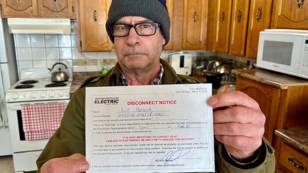 P.E.I. man refuses to pay his power bill until Maritime Electric can explain why it