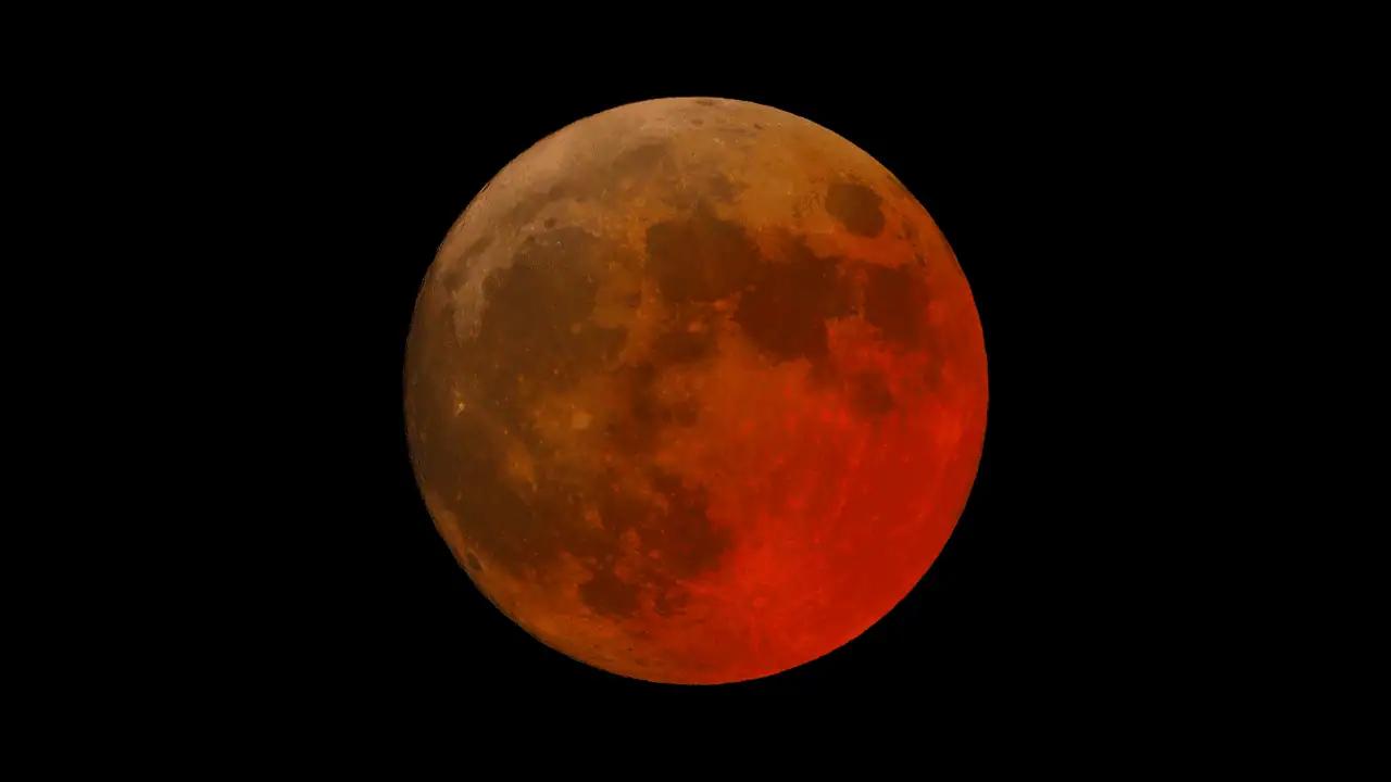 Total lunar eclipse will turn full moon red over southern Ontario this month [Video]