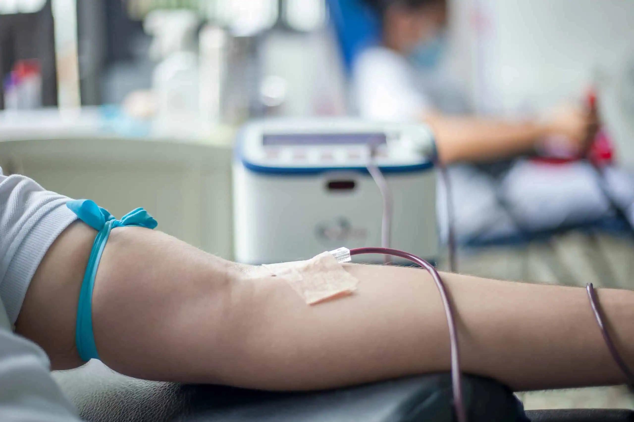 Protests erupt against paid blood donation centres in Ontario [Video]