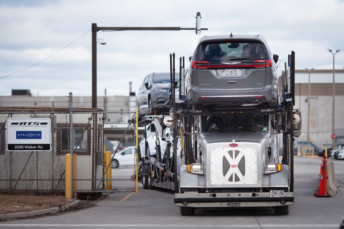 Auto unions in Canada, U.S. at odds over tariffs [Video]