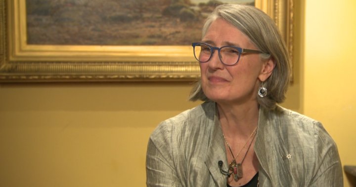 Famous Canadian author Louise Penny axes U.S. book tour over Trump threats [Video]