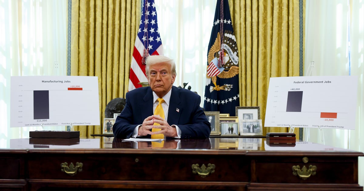 Trump halts doubling of tariffs on Canadian metals after Ontario suspends electricity price hikes  Boston 25 News [Video]