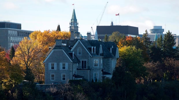 Trudeau proposes way forward on 24 Sussex problem during final days in power [Video]