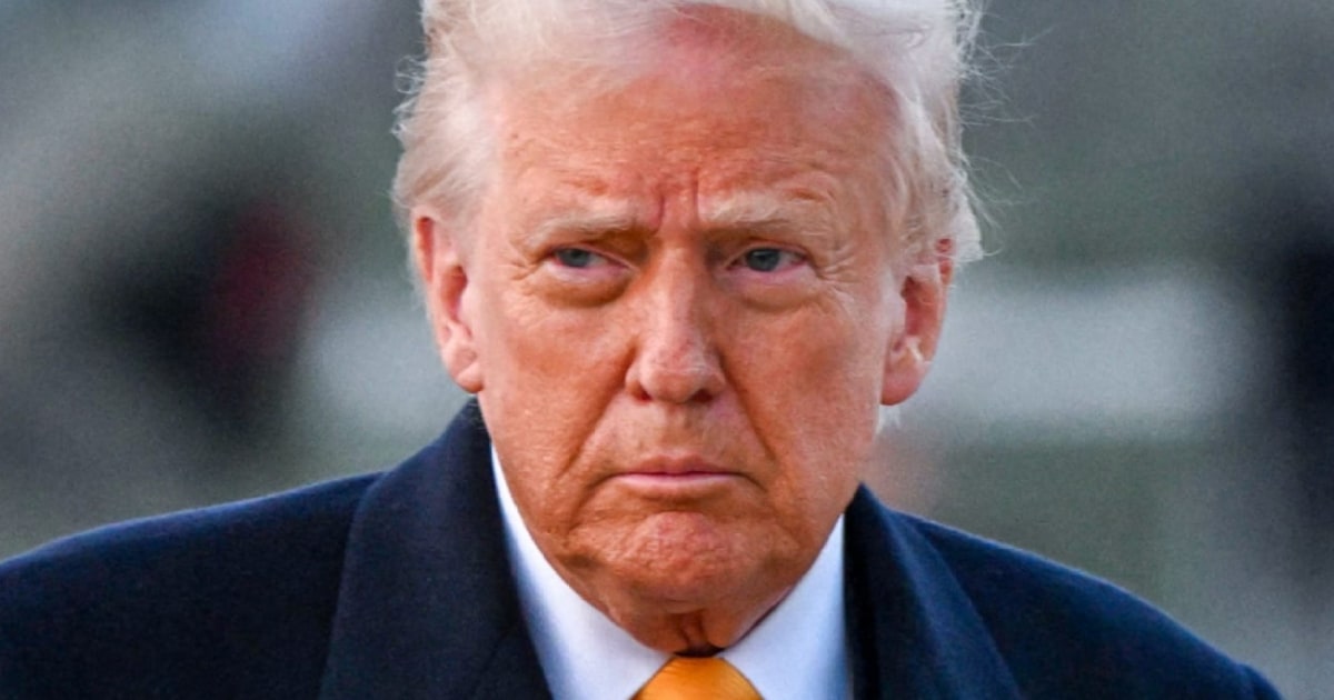 Poll shows 56% disapprove of Trump’s handling of economy amid tariffs, recession fears [Video]