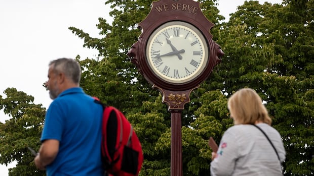 B.C.’s Official Opposition introduces bill to prevent future time changes [Video]