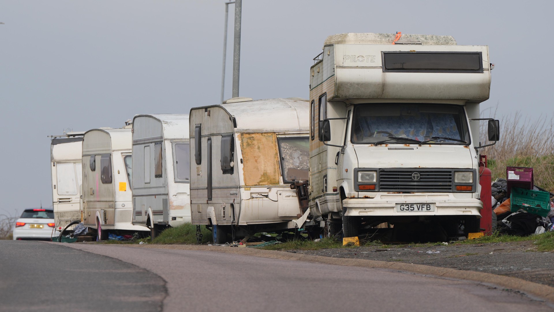 Our beautiful seaside town is RUINED by filthy caravan dwellers – they dump rubbish everywhere & refuse to leave [Video]