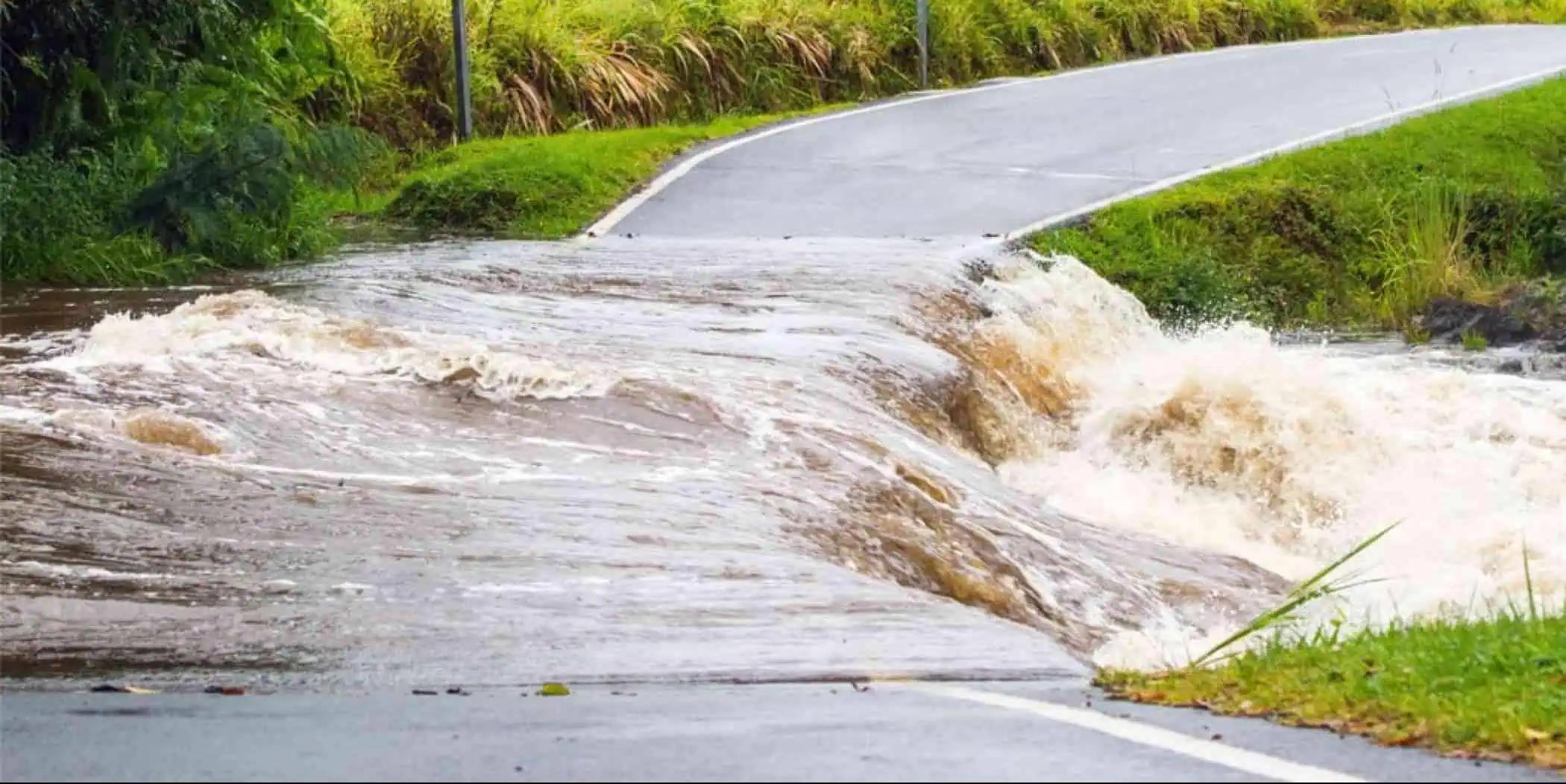Section of road in Ontario town flooded for second time this month [Video]