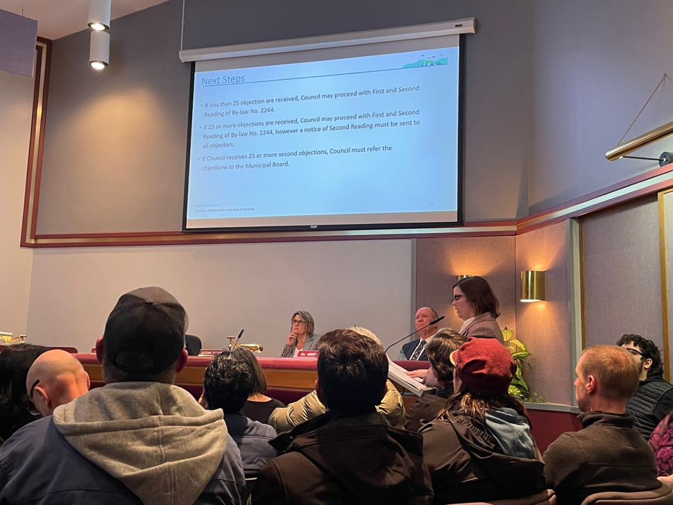 Public weighs in on zoning bylaw changes at Steinbach hearing – SteinbachOnline.com [Video]