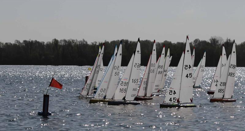 IOM East District Series Open at Huntingdon Radio Yacht Club [Video]