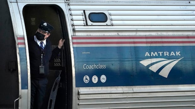 Amtrak trains to and from Vancouver back on the rails [Video]
