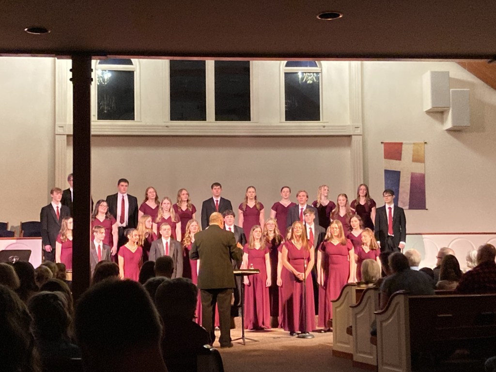 Windham Chamber Singers give preview performance for spring 2025 tour [Video]