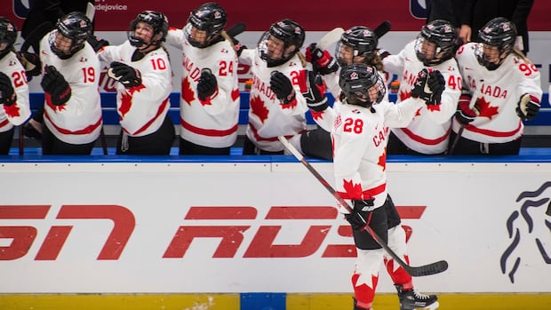 B.C. players surge onto Canadian women’s hockey team after drought [Video]