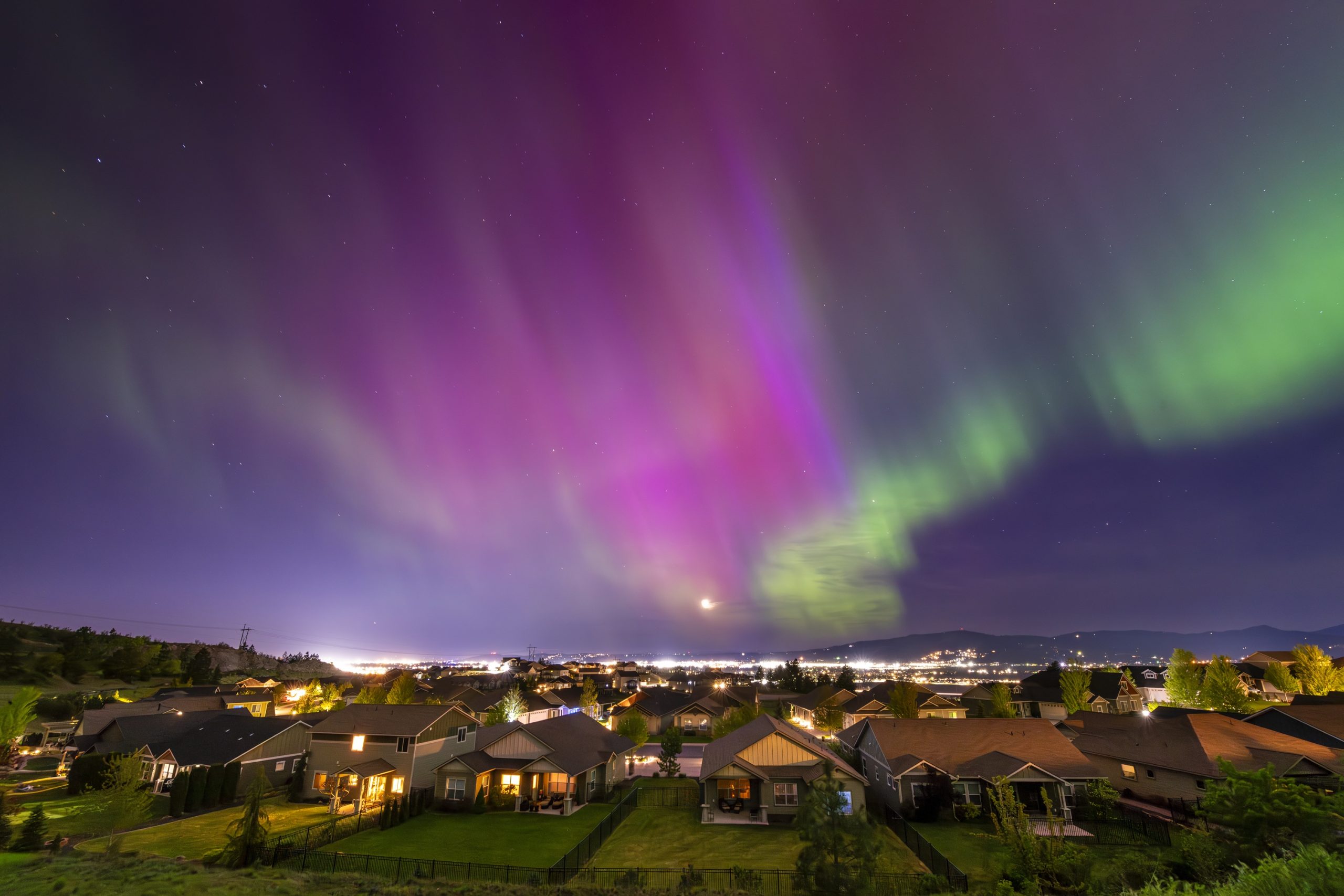 Where To Look Out for Aurora Over the US Tonight [Video]