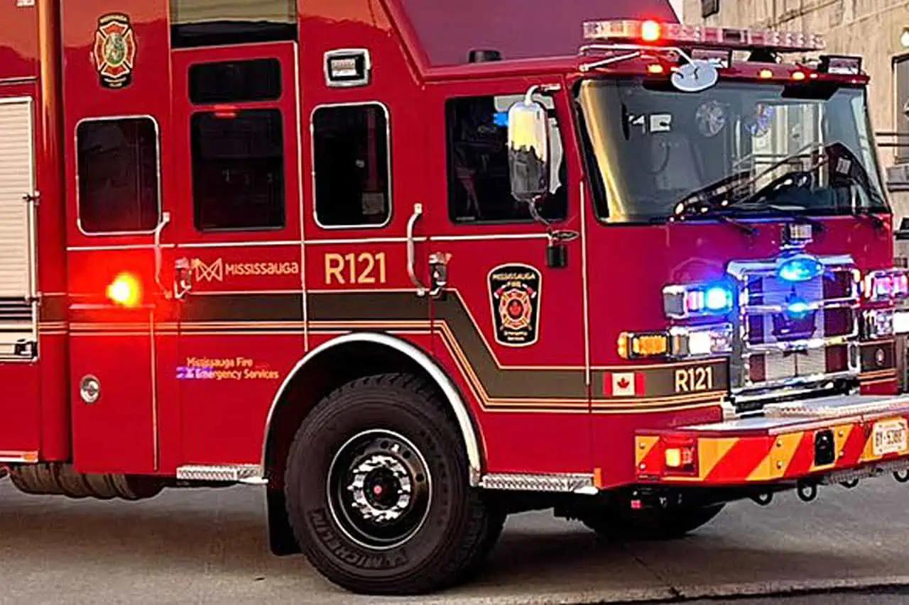 Fire breaks out near Toronto Pearson Airport in Mississauga [Video]