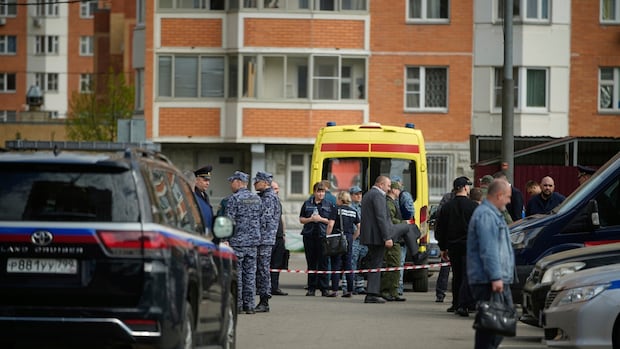 Russian general among 2 killed in Moscow-area car bombing [Video]