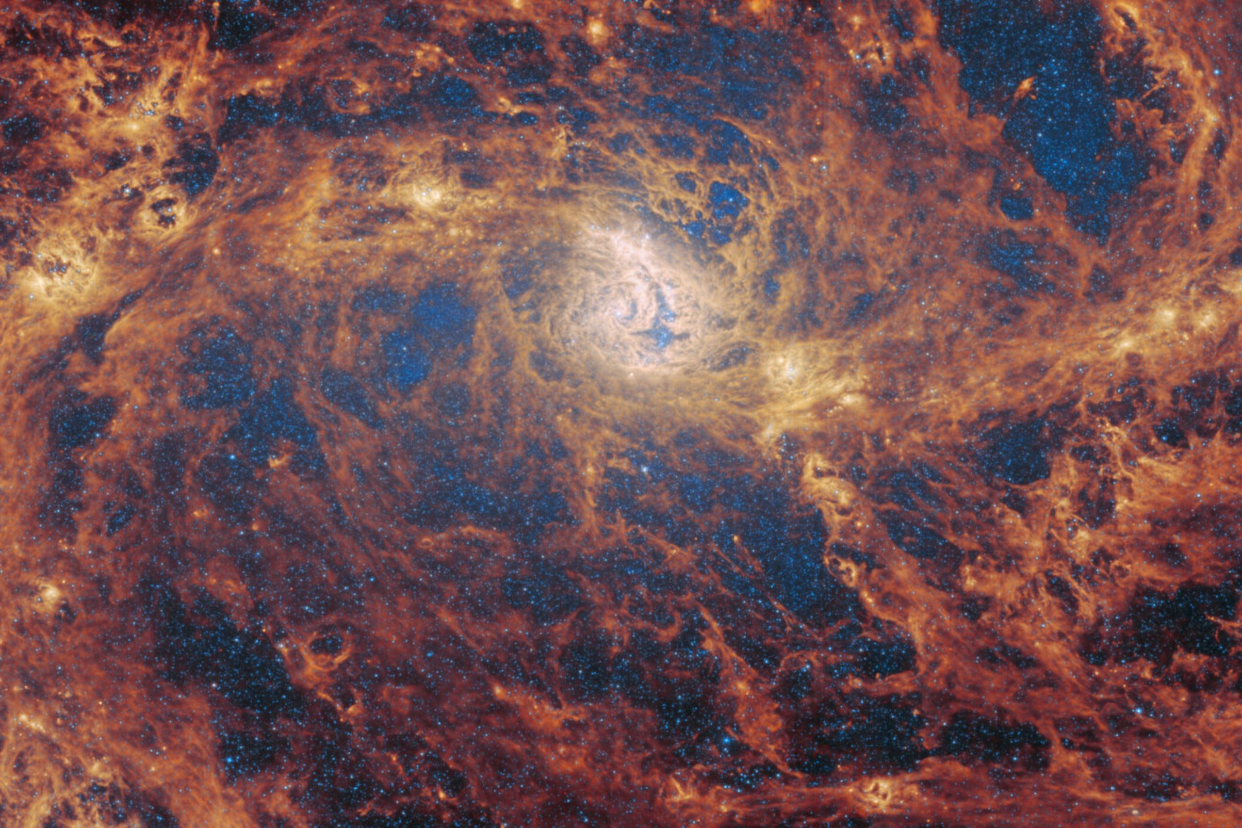 Webb Telescope Reveals Hidden Supermassive Black Hole in Nearby Galaxy [Video]