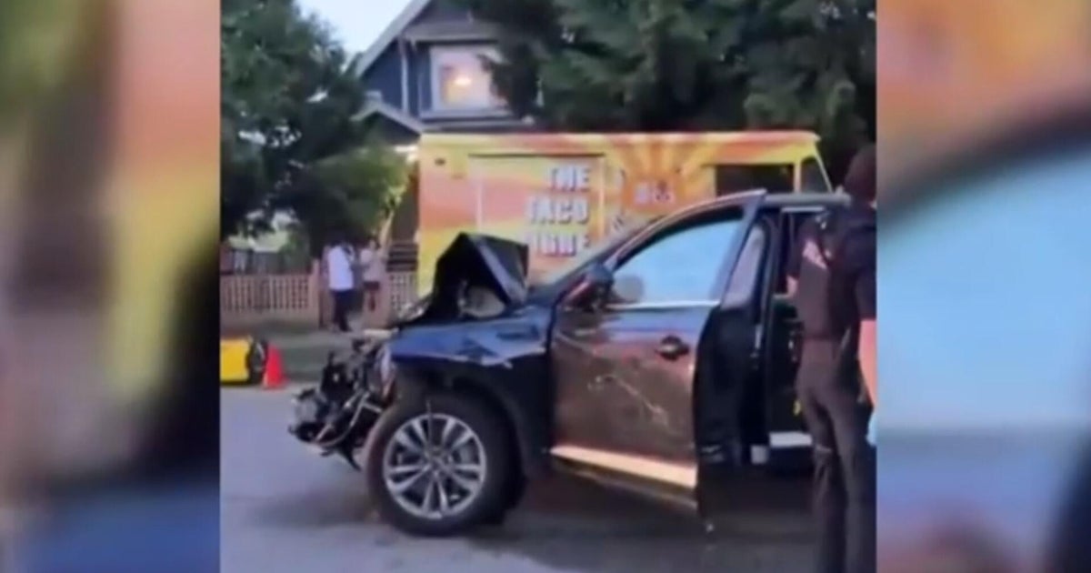 Terrorism ruled out after deadly Vancouver car plowing [Video]