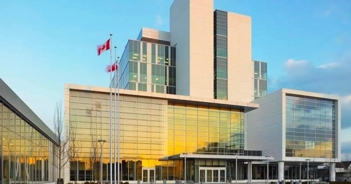 No cause for alarm in Oshawa: Tactical training going on at downtown courthouse [Video]